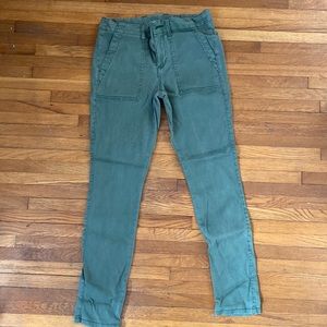 CAbi size 8 pants